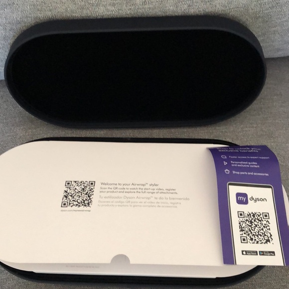 New in Box.Dyson airwrap complete long. - Picture 8 of 10